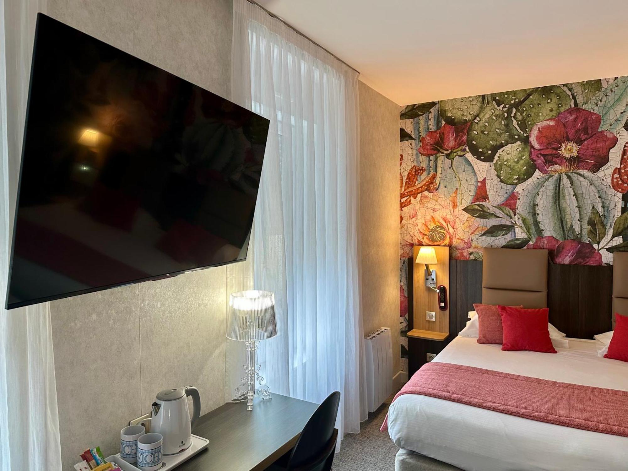 Hotel Arverna Vichy - Clt'Hotel Екстериор снимка