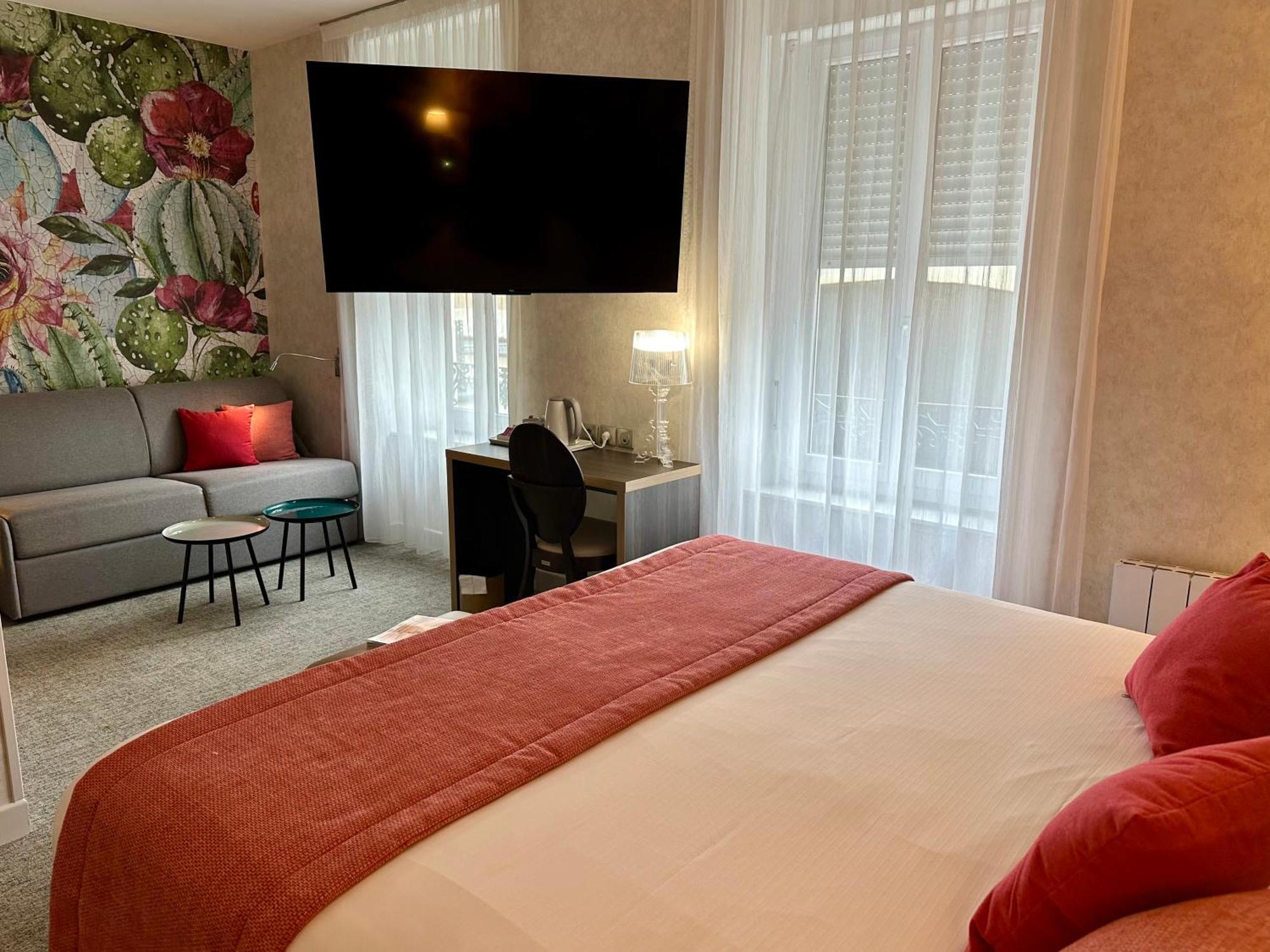 Hotel Arverna Vichy - Clt'Hotel Екстериор снимка
