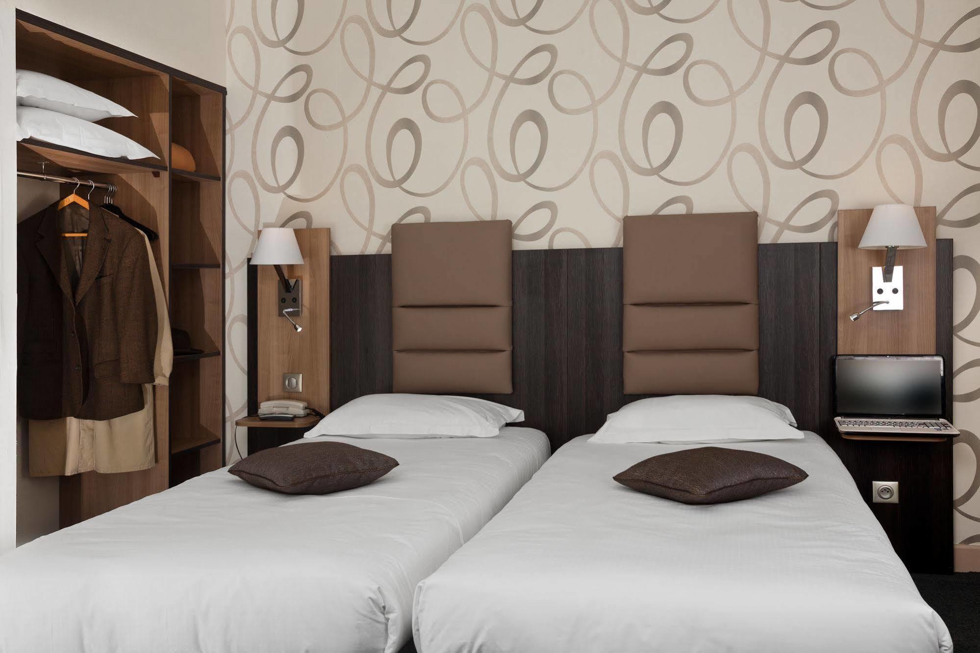 Hotel Arverna Vichy - Clt'Hotel Екстериор снимка